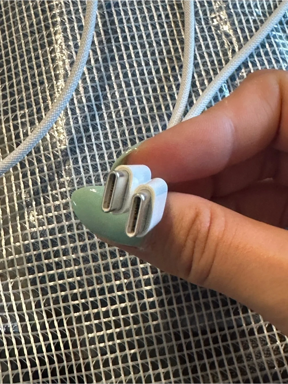 White Braided USB-C to USB-C Cable